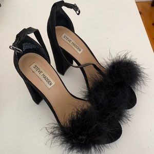 Black Steve Madden chunky open toe heel with feathers “Carabu”